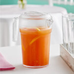 Jarra cambro de policarbonato de 1 L. con tapa apilable PC34CW-135 - Imagen 2